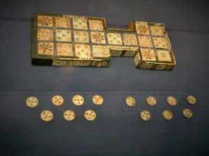 Royal-game-mesopotamia-juego-mesa-antiguo